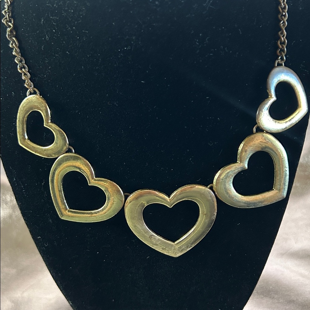 Goldtone Valentine’s Day Heart Necklace #46007 - Picture 3 of 7